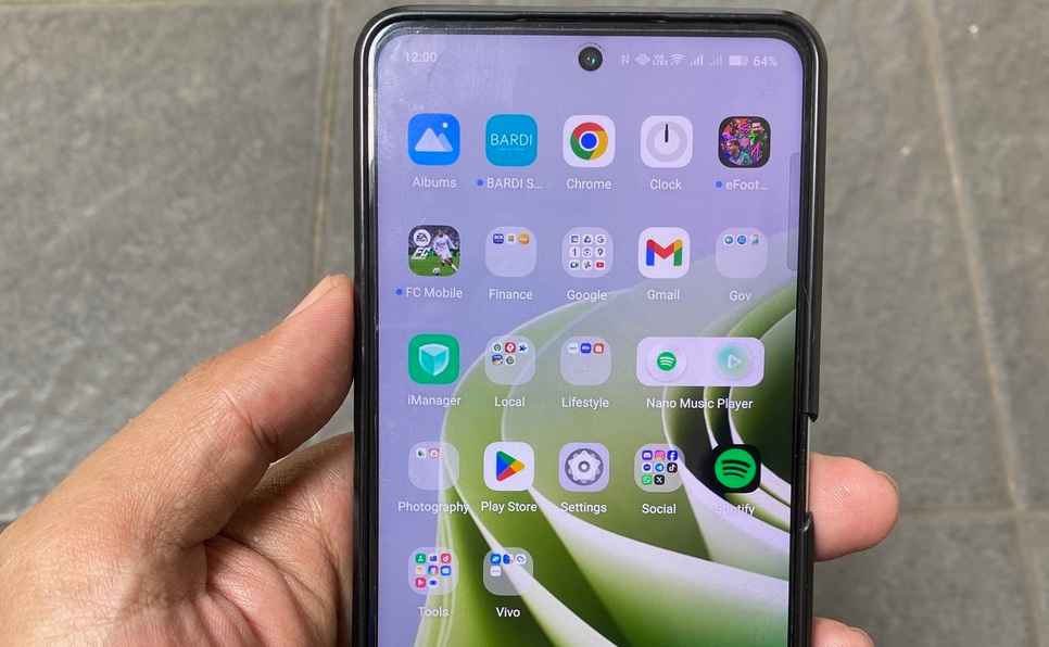 kesalahan-membeli-smartphone-murah