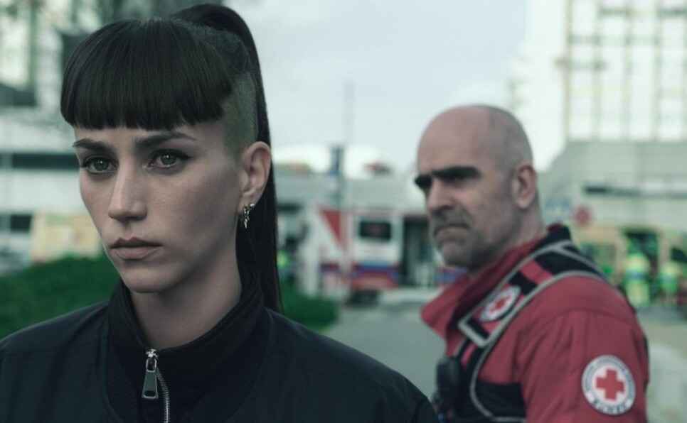 review-series-salvador