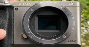 cara-merawat-kamera-mirrorless