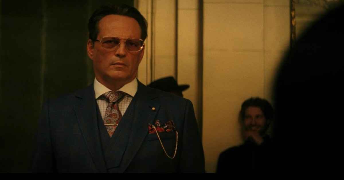 review-film-mike-nick-nick-alice