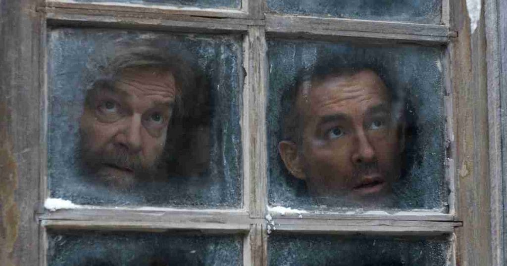 ulasan-film-mayday-ryan-reynolds
